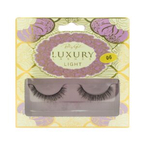 Luxury Light Lashes #06 [S2508P12]